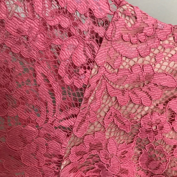 Pink lace A-line cocktail dress - Picture 4 of 7